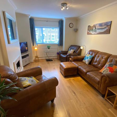 3 Double Bed House 10 Mins From Sandbanks Poole Dış mekan fotoğraf