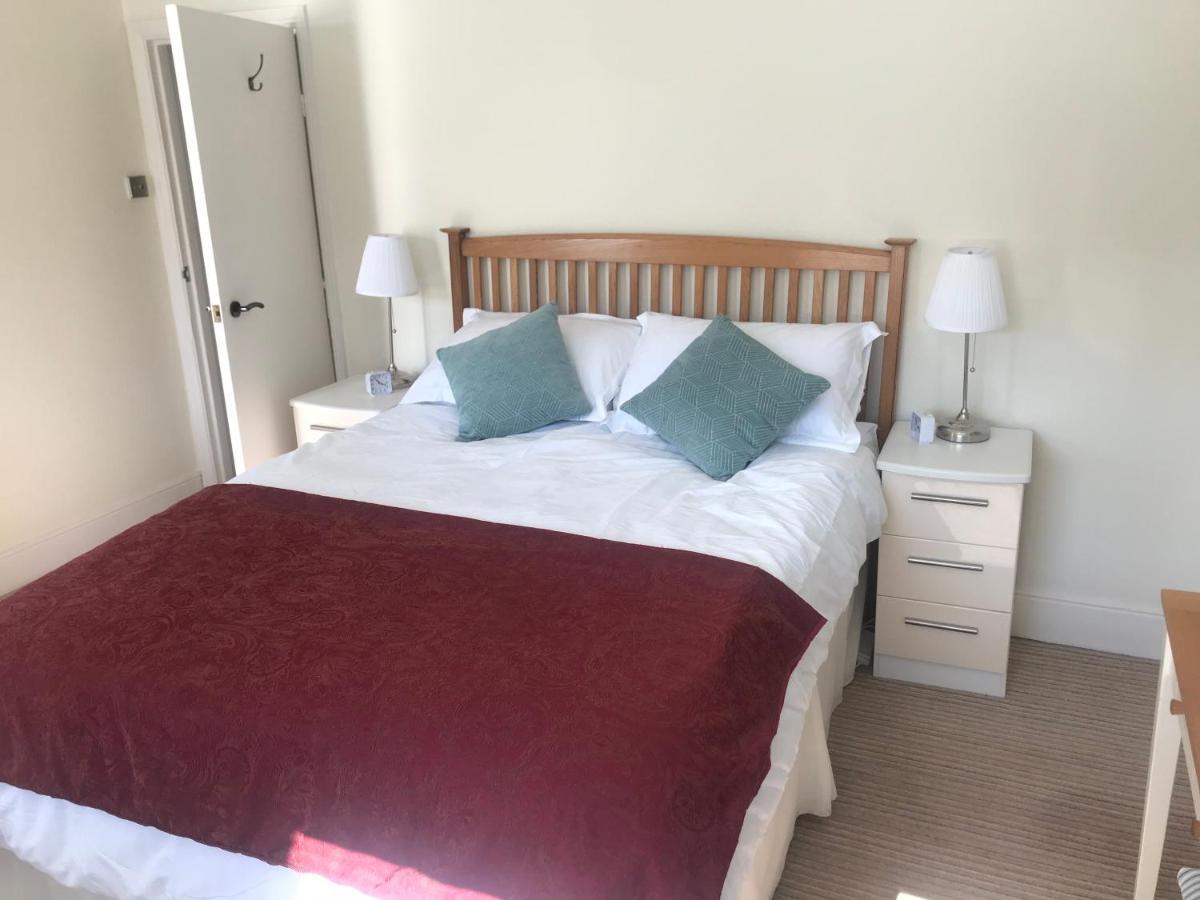 3 Double Bed House 10 Mins From Sandbanks Poole Dış mekan fotoğraf