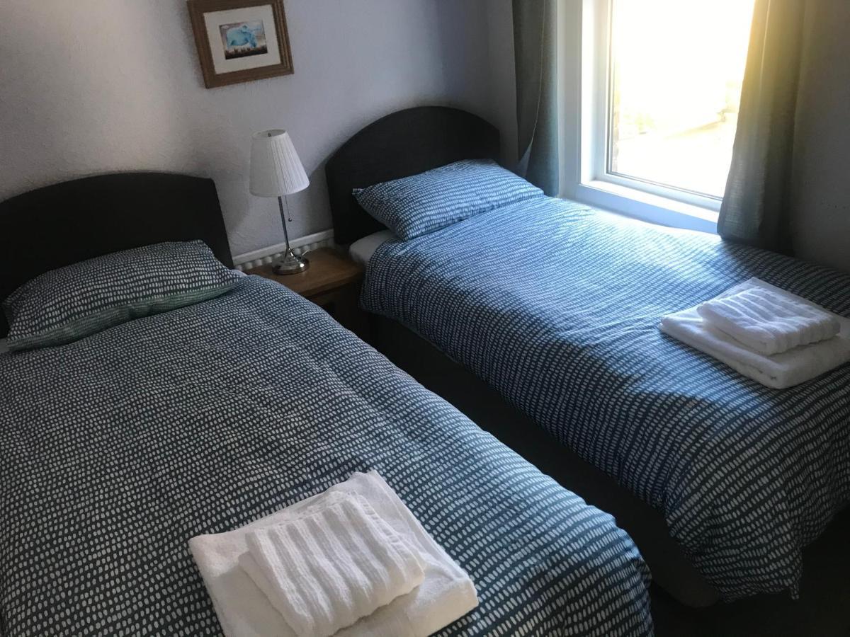 3 Double Bed House 10 Mins From Sandbanks Poole Dış mekan fotoğraf