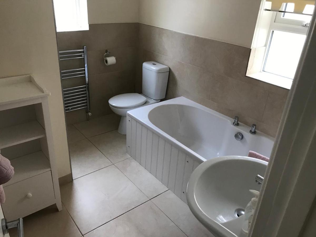 3 Double Bed House 10 Mins From Sandbanks Poole Dış mekan fotoğraf
